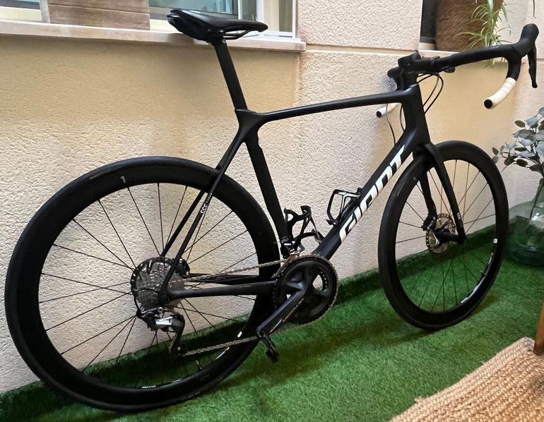 Použité Giant TCR Advanced Pro Team Disc 2021 2021 Road & Gravel — obrázek 1 z 5