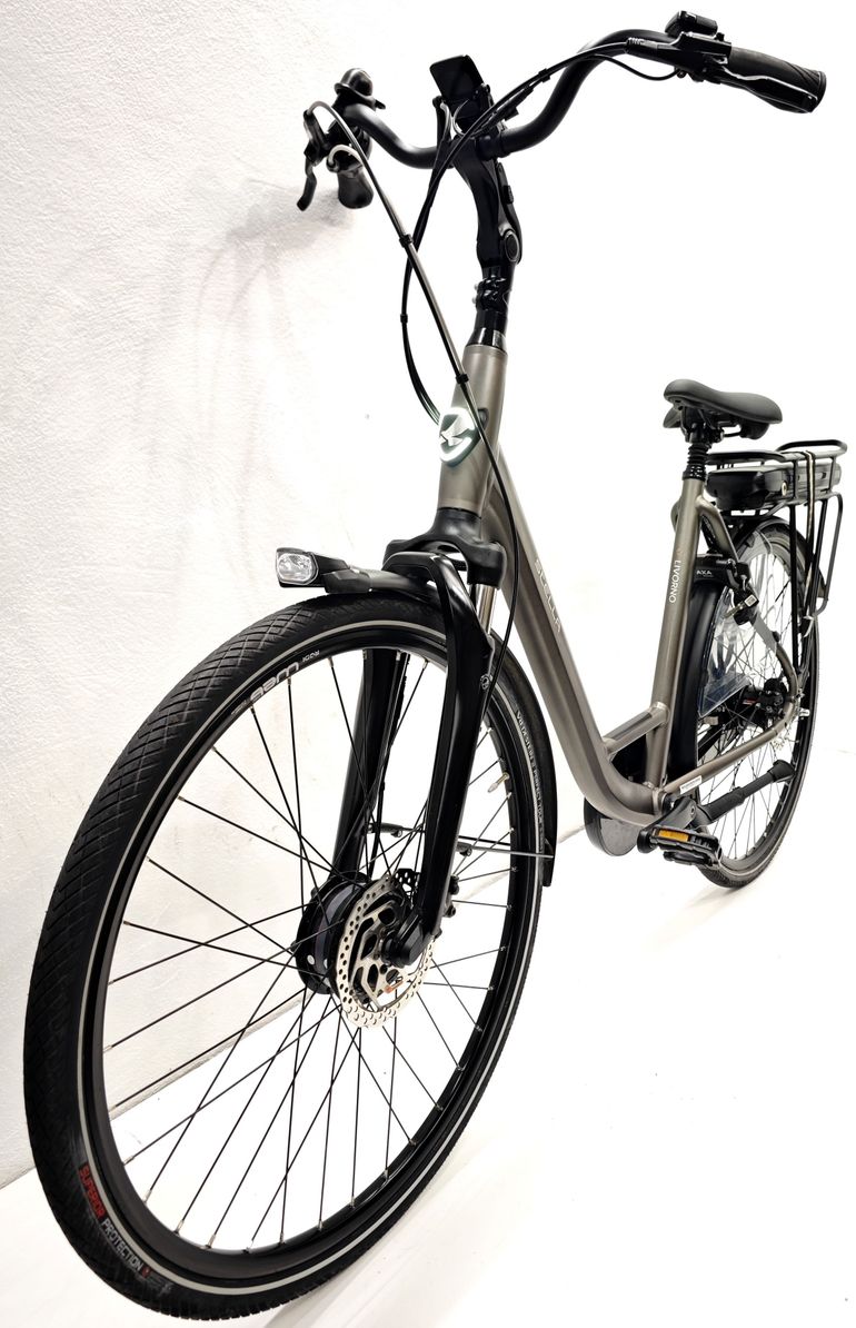 Used Stella Livorno Superior FDST 2024 2024 Urban, Light Gray — image 3 of 12