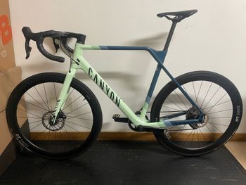 Used Canyon Inflite CF SL 7 AXS 2024 2024 Road & Gravel, Blue — image 2 of 7