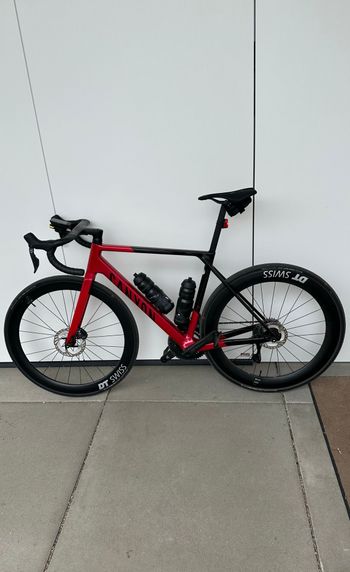 Used Canyon Ultimate CF SL 8 Aero 2024 2024 Road & Gravel
