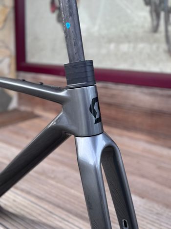 Used Scott Addict Gravel Team HMF Frame set 2026 Frameset 2026 Road & Gravel, Light Gray — image 2 of 4