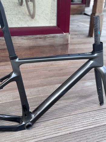 Used Scott Addict Gravel Team HMF Frame set 2026 Frameset 2026 Road & Gravel, Light Gray — image 3 of 4