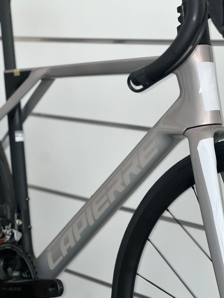 Used Lapierre Xelius DRS 6.0 2027 2027 Road & Gravel, White — image 2 of 5