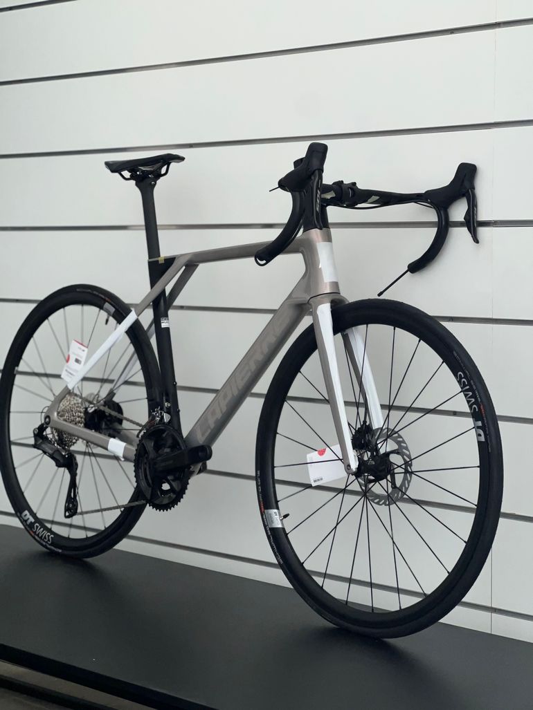 Used Lapierre Xelius DRS 6.0 2027 2027 Road & Gravel, White — image 3 of 5