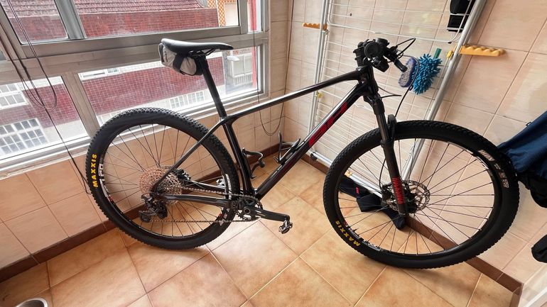 BH Custom Shimano Deore XT 2023 Mountainbike d'occasion — image 1 sur 6