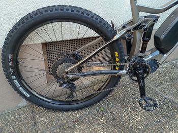Used Merida eONE-SIXTY 800 2018 2018 Mountainbike, Light Gray, 27.5 — image 4 of 7