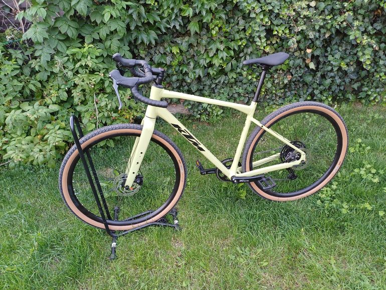 Gebrauchtes KTM GRAVELATOR 30 2026 2026 Road & Gravel, Grün — Bild 1 von 3