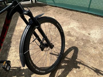 Used Trek X-Caliber 9 2023 2023 Mountainbike, Black, 27.5, 29 — image 3 of 4