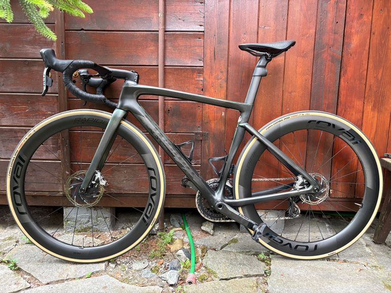 Used Specialized S-Works Tarmac SL7 - SRAM Red eTap AXS 2022 2022 Road & Gravel, Green — image 2 of 7