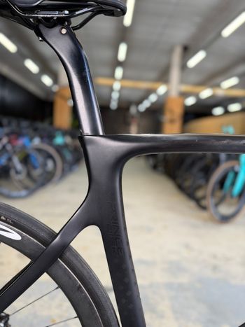 Used Pinarello Prince Disk Ultegra Di2 Bike 2020 2020 Road & Gravel, Black — image 7 of 22