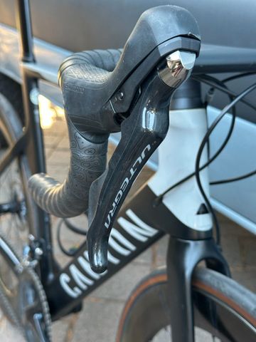 Gebrauchtes Canyon Aeroad CF SL 8 Disc 2022 2022 Road & Gravel, Schwarz — Bild 4 von 14
