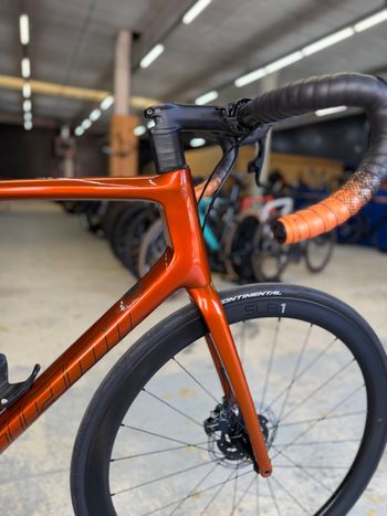 Used Giant TCR Advanced Pro Disc 0 AX 2022 2022 Road & Gravel, Orange — image 5 of 24