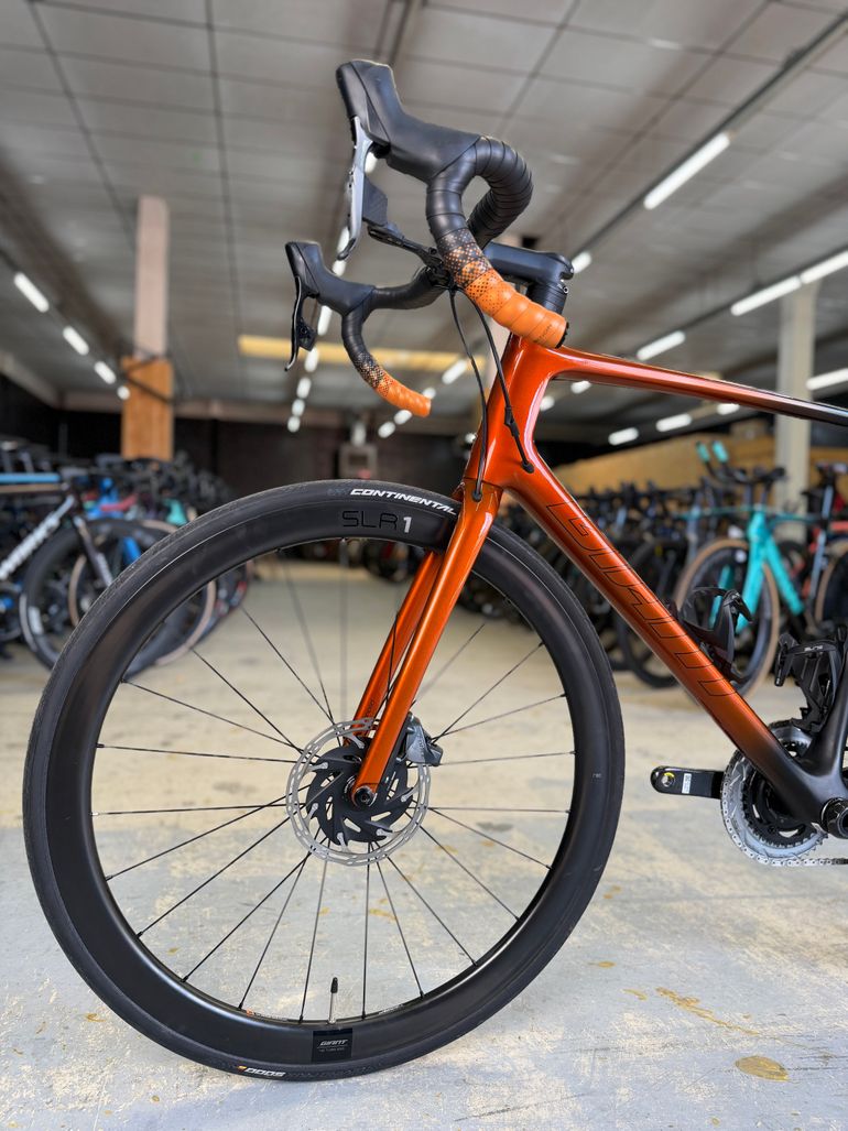 Used Giant TCR Advanced Pro Disc 0 AX 2022 2022 Road & Gravel, Orange — image 18 of 24