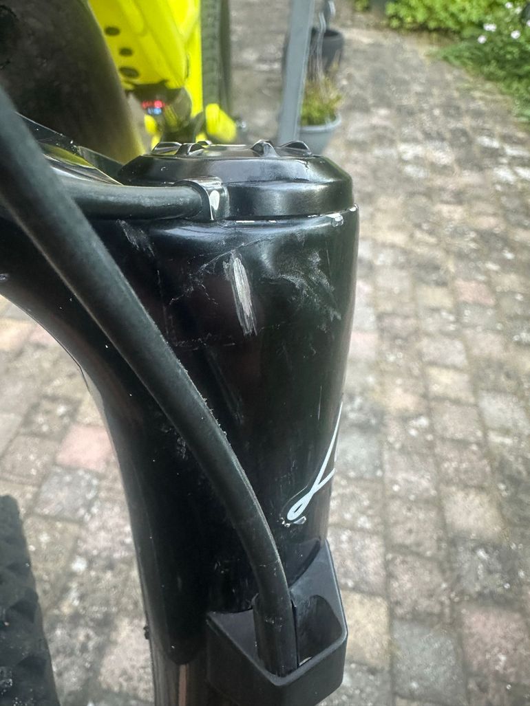 Używany Cannondale Scalpel Carbon 4 2021 2021 Mountainbike — zdjęcie 11 z 15
