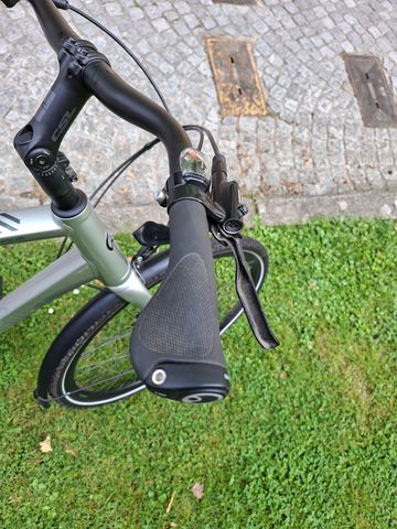 Gebrauchtes Kalkhoff ENDEAVOUR 8 Diamond 2022 2022 Urban, Hellgrau — Bild 9 von 12
