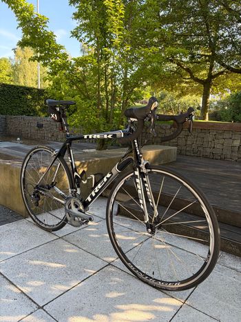 Used Trek Madone 5.2 2011 2011 Road & Gravel, Black — image 19 of 20
