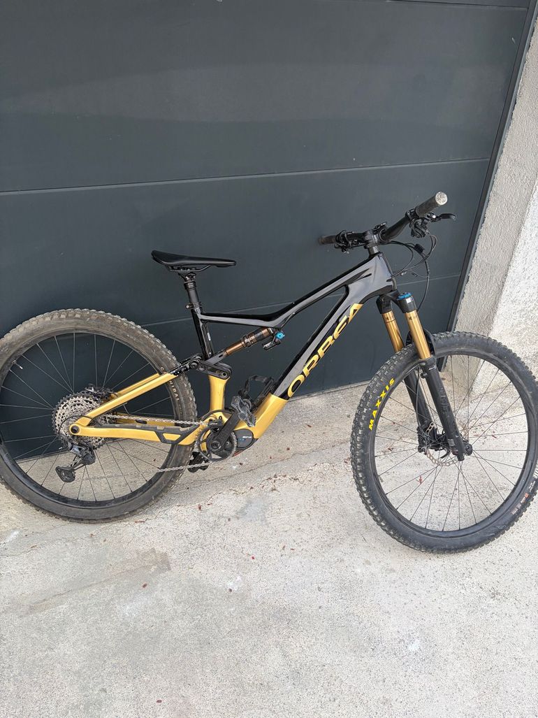 Käytetty Orbea RISE M10 2023 2023 Mountainbike — kuva 1 / 3