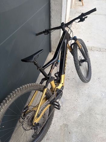 Käytetty Orbea RISE M10 2023 2023 Mountainbike — kuva 2 / 3