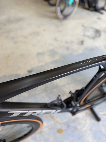 Used Trek Madone SL 6 Gen 8 2025 2025 Road & Gravel, Black — image 22 of 22