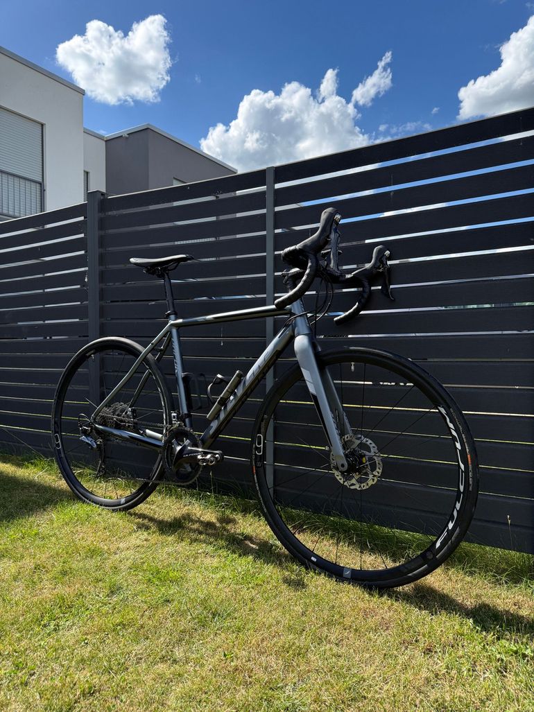 Used Stevens Vapor Shimano Ultegra 2021 Road & Gravel, Light Gray — image 5 of 5