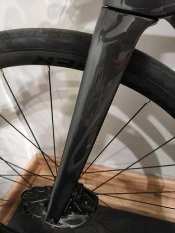 Brugt Trek Émonda SL 5 2023 2023 Road & Gravel — billede 10 af 13