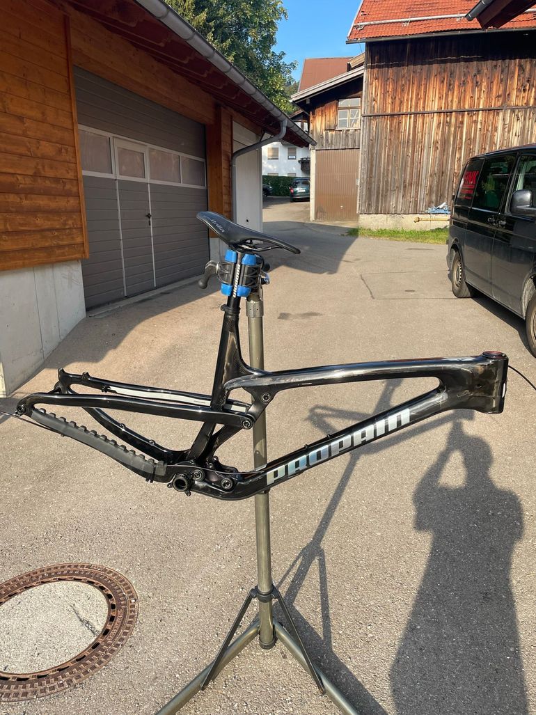 Used Propain SPINDRIFT 4 CF Mix Highend 2024 Frameset 2024 Mountainbike, Black, 29, 27.5 — image 1 of 4