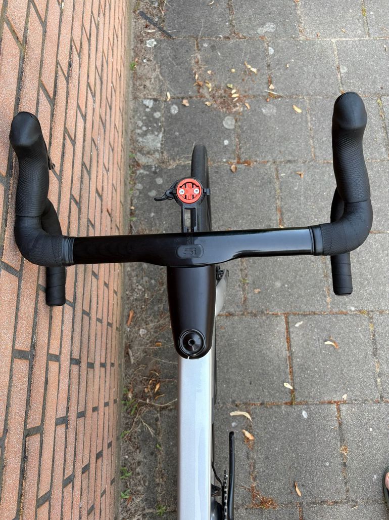 Used Cannondale SuperSix EVO SRAM Red eTap AXS 2021 Road & Gravel, Black — image 5 of 17