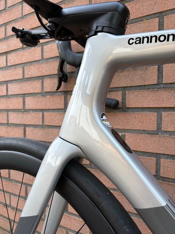 Used Cannondale SuperSix EVO SRAM Red eTap AXS 2021 Road & Gravel, Black — image 2 of 17