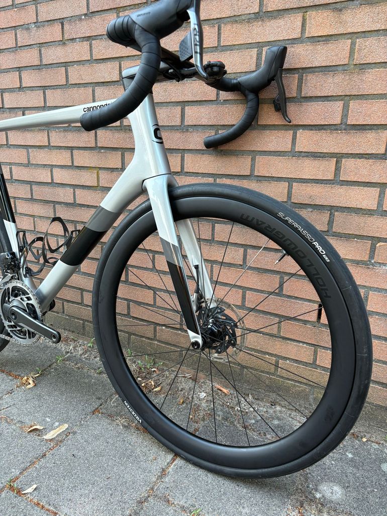 Used Cannondale SuperSix EVO SRAM Red eTap AXS 2021 Road & Gravel, Black — image 4 of 17