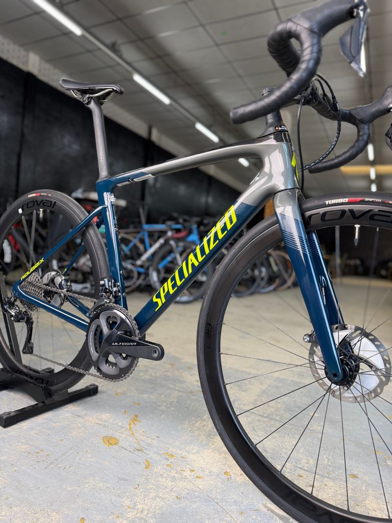 Used Specialized Roubaix Expert 2020 2020 Road & Gravel, Blue — image 6 of 23
