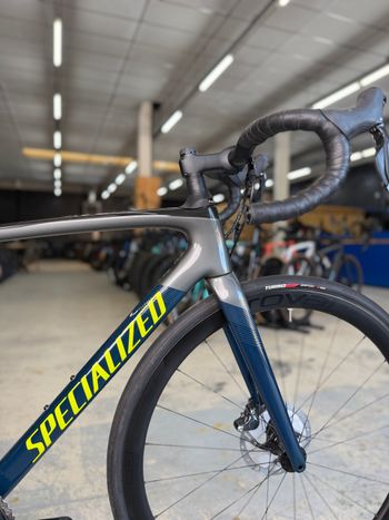Used Specialized Roubaix Expert 2020 2020 Road & Gravel, Blue — image 9 of 23