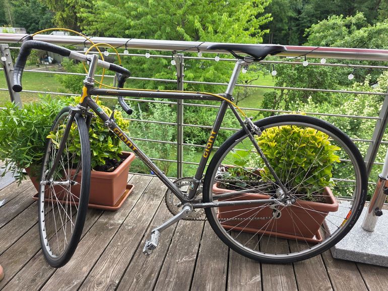 Brugt Giant Peloton Shimano 105 1993 Road & Gravel — billede 1 af 6