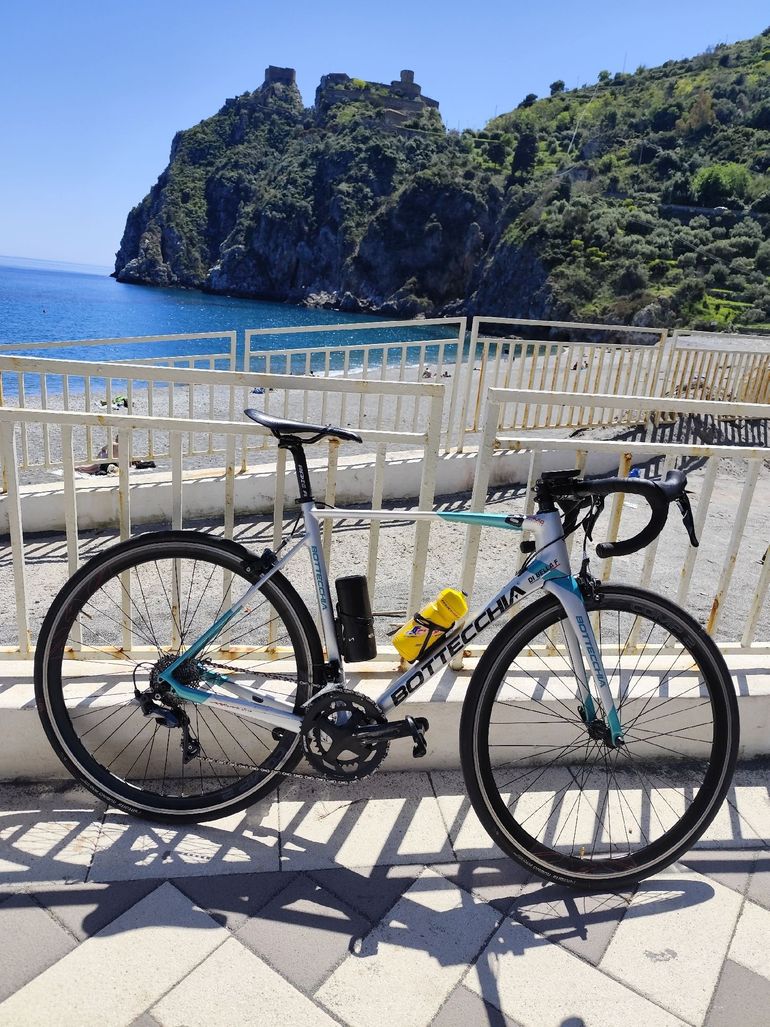 Used Bottecchia Custom Shimano Ultegra 2021 Road & Gravel, White — image 2 of 3