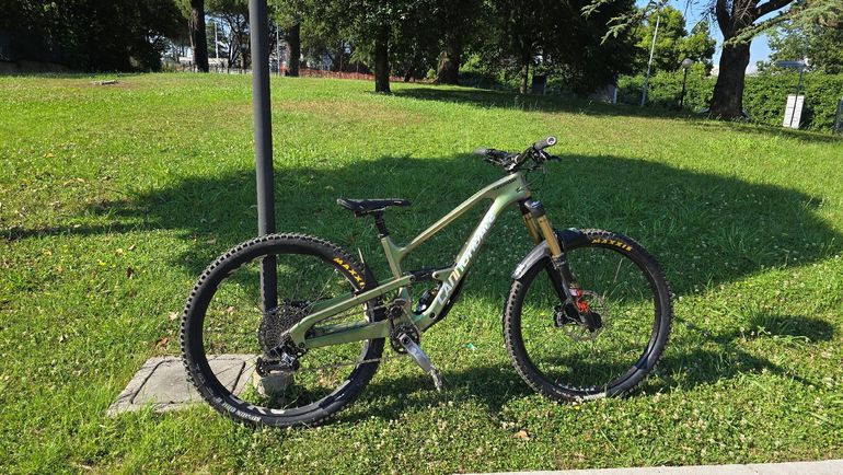 Brugt Cannondale Jekyll 1 2024 2024 Mountainbike — billede 2 af 6
