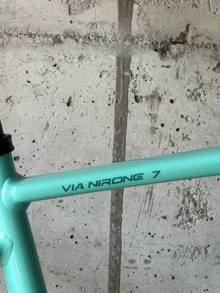 Used Bianchi Via Nirone 7 GRX600 2026 2026 Road & Gravel, Blue — image 2 of 3