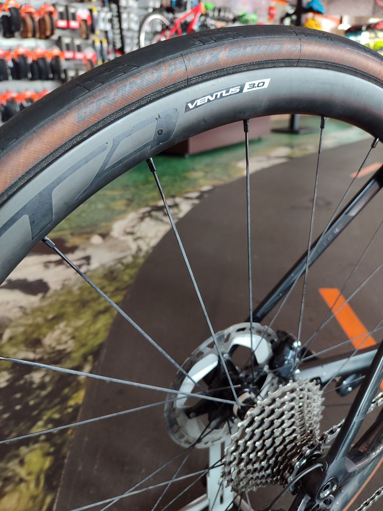 Gebrauchtes CUBE AGREE C:62 SLT Disc 2018 2018 Road & Gravel, Schwarz — Bild 5 von 6