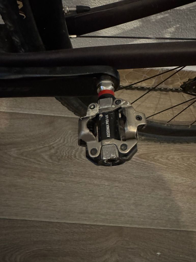 Použité Specialized Roubaix SL8 Comp - Shimano 105 Di2 2026 2026 Road & Gravel — obrázek 4 z 8