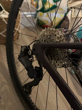 Použité Specialized Roubaix SL8 Comp - Shimano 105 Di2 2026 2026 Road & Gravel — obrázek 3 z 8