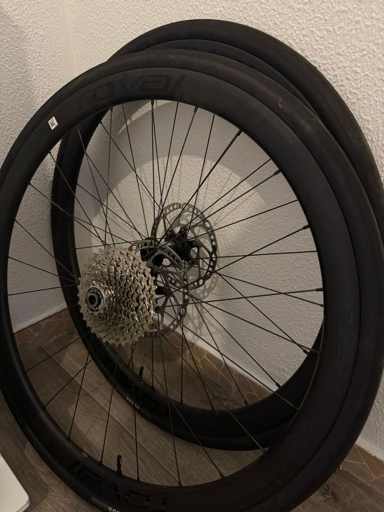 Použité Specialized Roubaix SL8 Comp - Shimano 105 Di2 2026 2026 Road & Gravel — obrázek 8 z 8