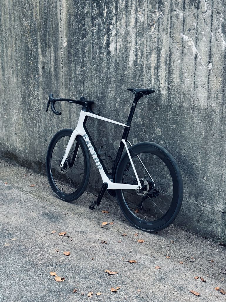 Factor OSTRO VAM - Shimano Dura-Ace 2024 2024 Road & Gravel usato, Bianco — immagine 10 di 10