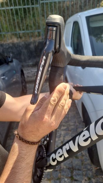 Used Cervélo R3 Ultegra Di2 Disc 2019 2019 Road & Gravel, Black — image 6 of 7