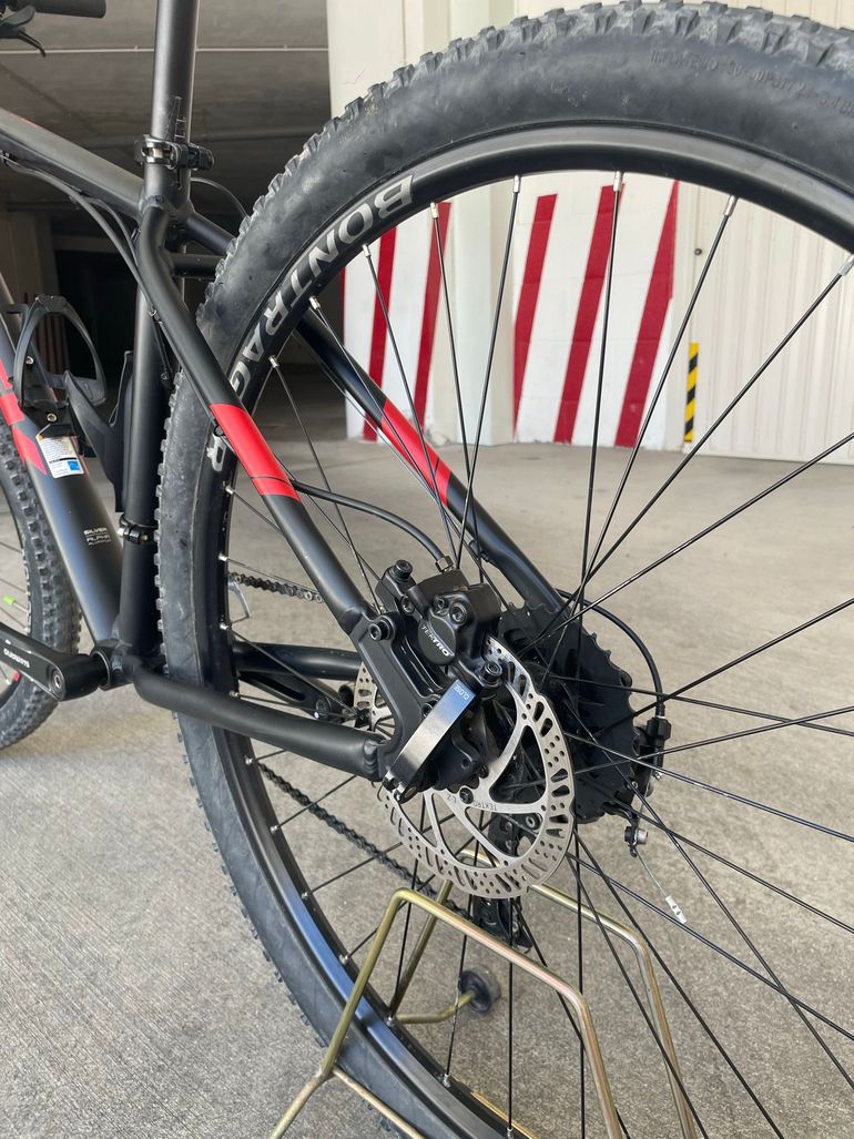 Gebrauchtes Trek Marlin+ Shimano Acera 2018 Mountainbike, Schwarz — Bild 7 von 11