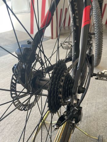 Gebrauchtes Trek Marlin+ Shimano Acera 2018 Mountainbike, Schwarz — Bild 6 von 11