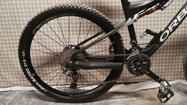 Käytetty Orbea OIZ M10 27.5 2020 2020 Mountainbike — kuva 2 / 7