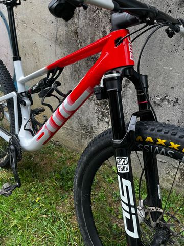 Used BMC Fourstroke 01 LTD 2023 Mountainbike, Red, 29 — image 7 of 18