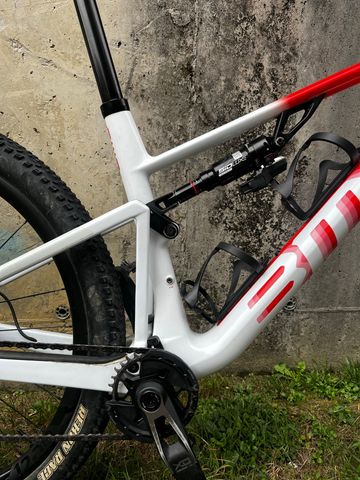 Used BMC Fourstroke 01 LTD 2023 Mountainbike, Red, 29 — image 8 of 18