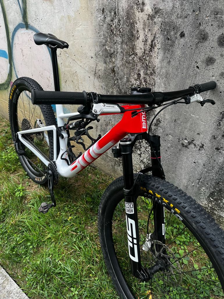 Used BMC Fourstroke 01 LTD 2023 Mountainbike, Red, 29 — image 4 of 18