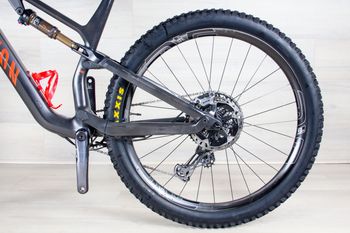 Used Canyon Neuron CF SLX 2021 Mountainbike, Black — image 12 of 18