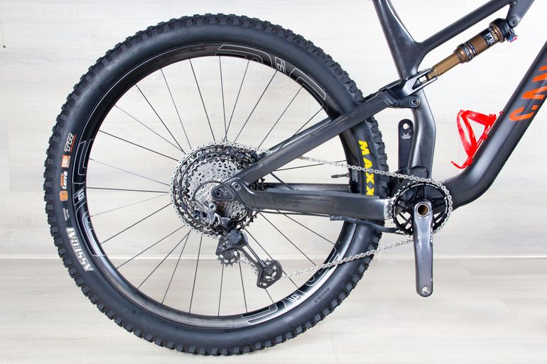 Used Canyon Neuron CF SLX 2021 Mountainbike, Black — image 3 of 18