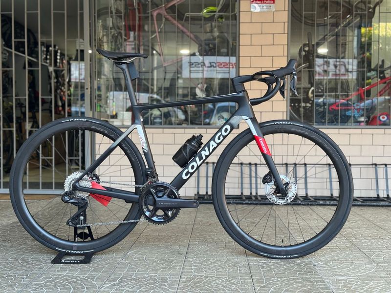 Used Colnago V4Rs Disc Ultegra Di2 8100 w/Fulcrum Racing Wind 400 Wheels 2023 2023 Road & Gravel